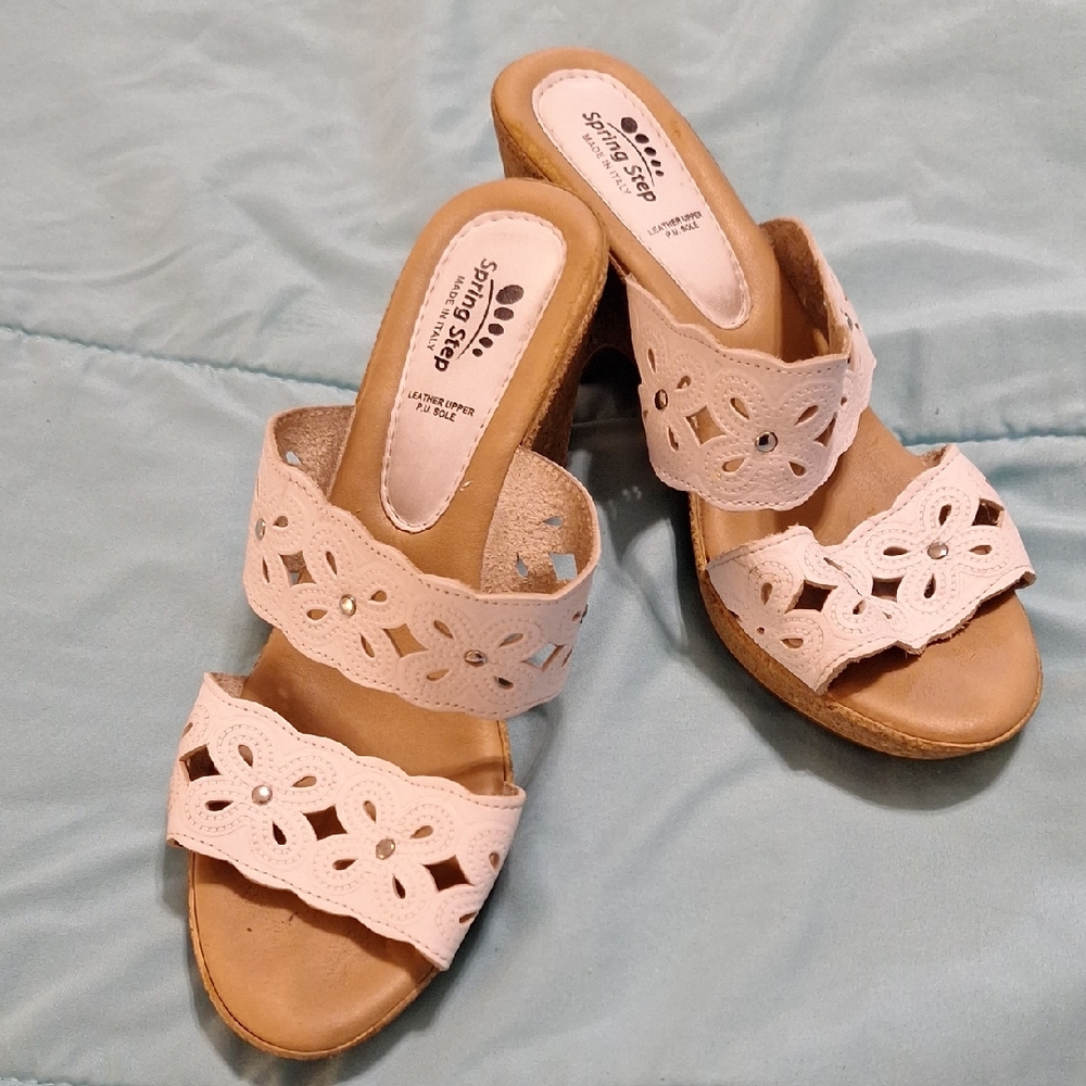 Spring Step Women's Lace Cream Sandals